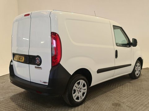 Fiat Doblo Doblo Pop Black #12