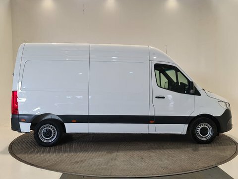 Mercedes-Benz Sprinter 3.5T H2 Pro Van 9G-tronic Silver #13