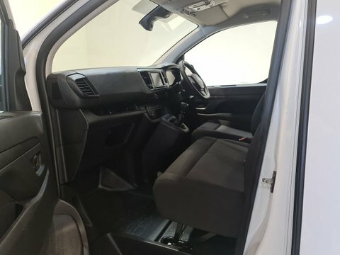 Vauxhall Vivaro 1.5 Turbo D #6