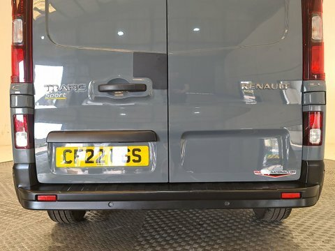 Renault Trafic Business Grey #11