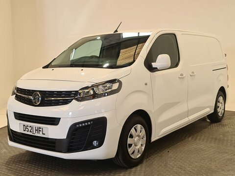 Vauxhall Vivaro 1.5 Turbo D DS21HFL  #3