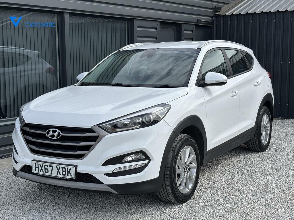 Hyundai Tucson 1.7 Crdi Blue Drive Se Nav Suv E White