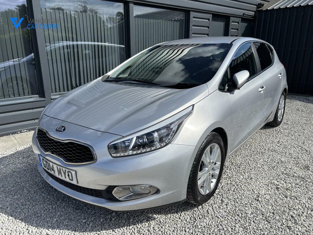 Kia Ceed 3 Silver #6