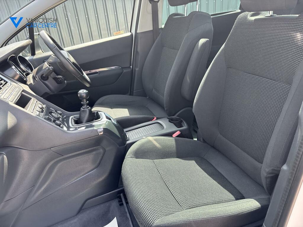 Peugeot 5008 Mpv Blue #21