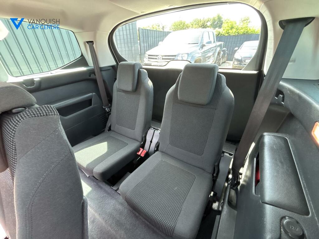 Peugeot 5008 Mpv Blue #19