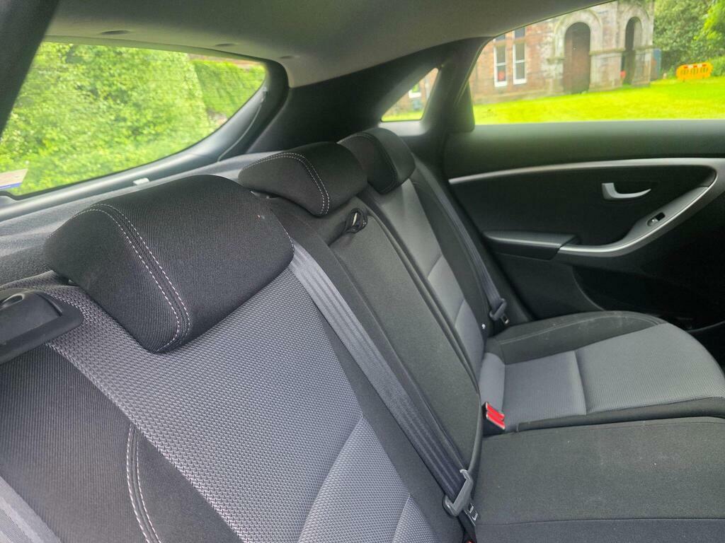 Hyundai I30 1.6T Gdi Turbo White #18