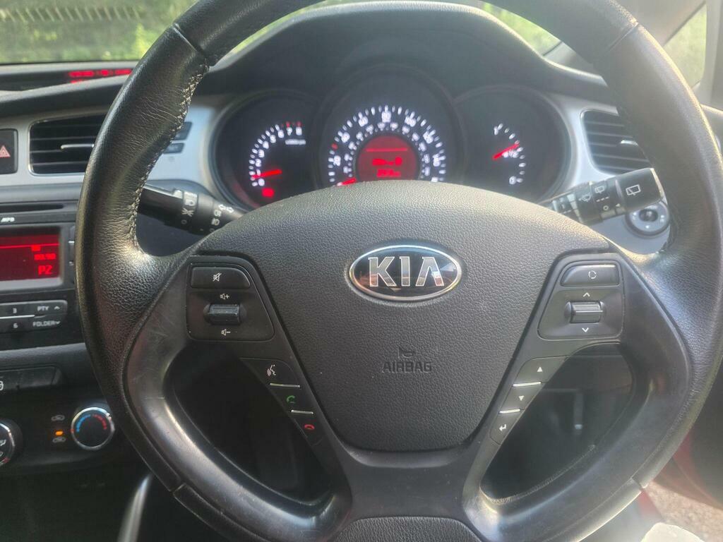 Kia Ceed 1.6 Crdi Ecodynamics 2 Sportswagon Euro 5 Ss Silver #23