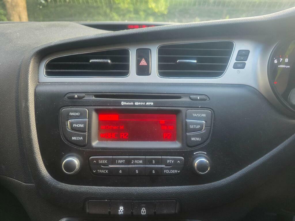 Kia Ceed 1.6 Crdi Ecodynamics 2 Sportswagon Euro 5 Ss Silver #27