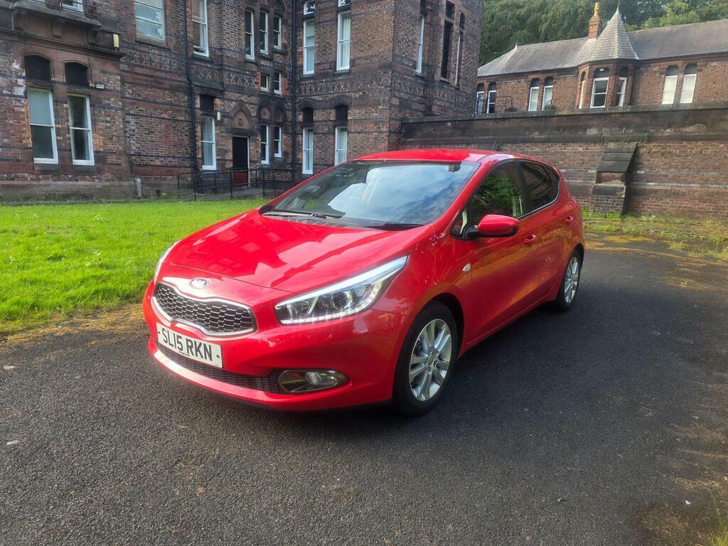 Kia Ceed 1.6 Crdi Ecodynamics 2 Sportswagon Euro 5 Ss Silver #3