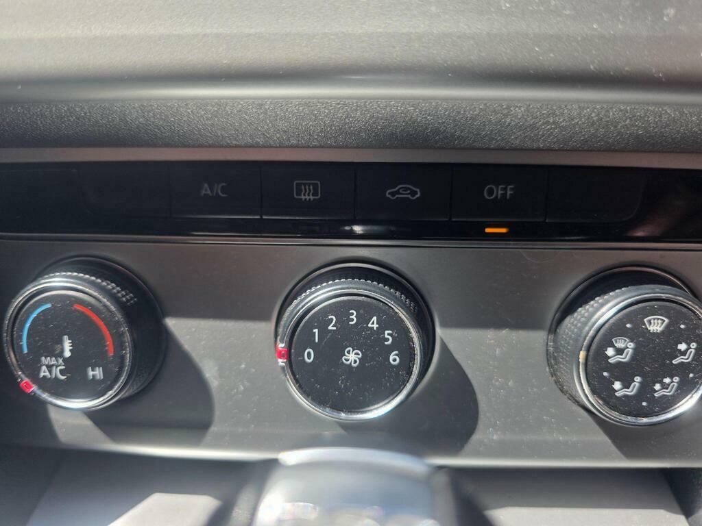 Volkswagen Passat   #39