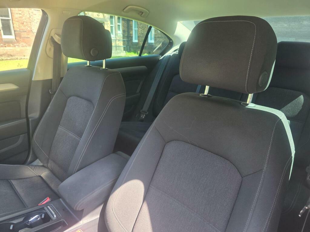 Volkswagen Passat   #26