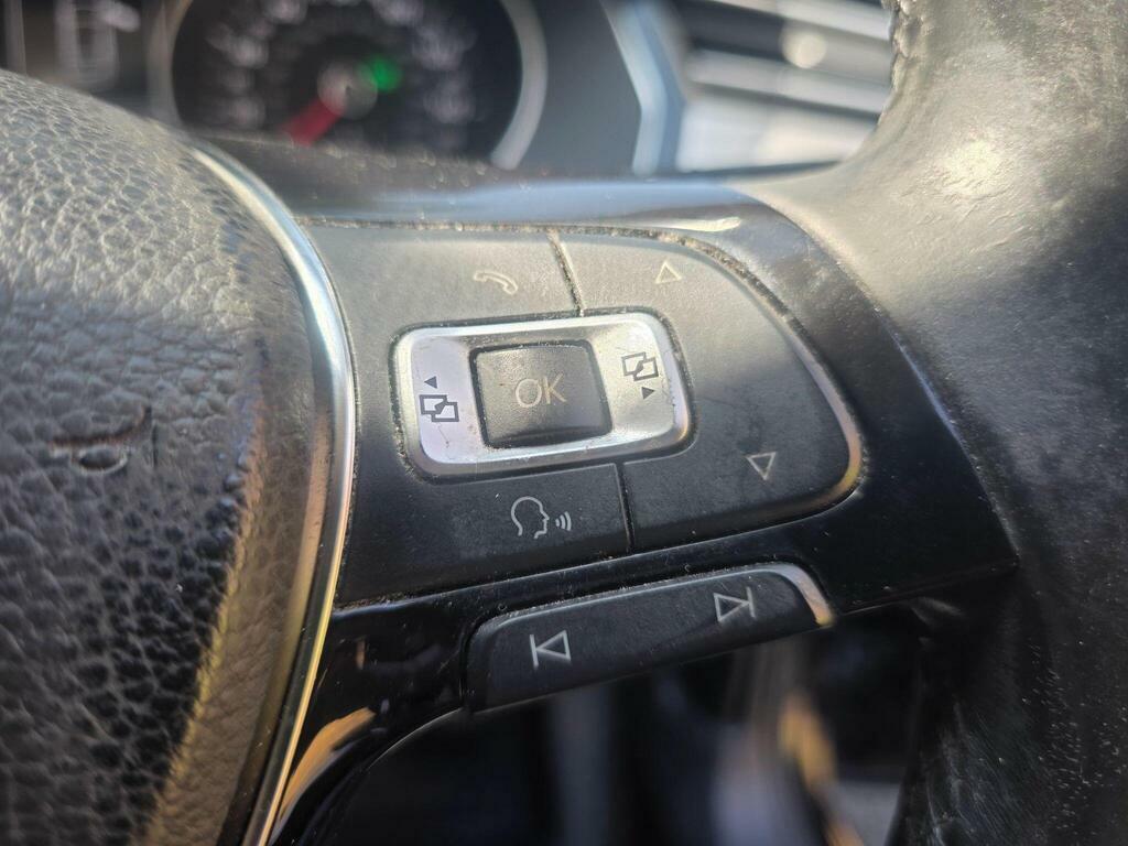 Volkswagen Passat   #32