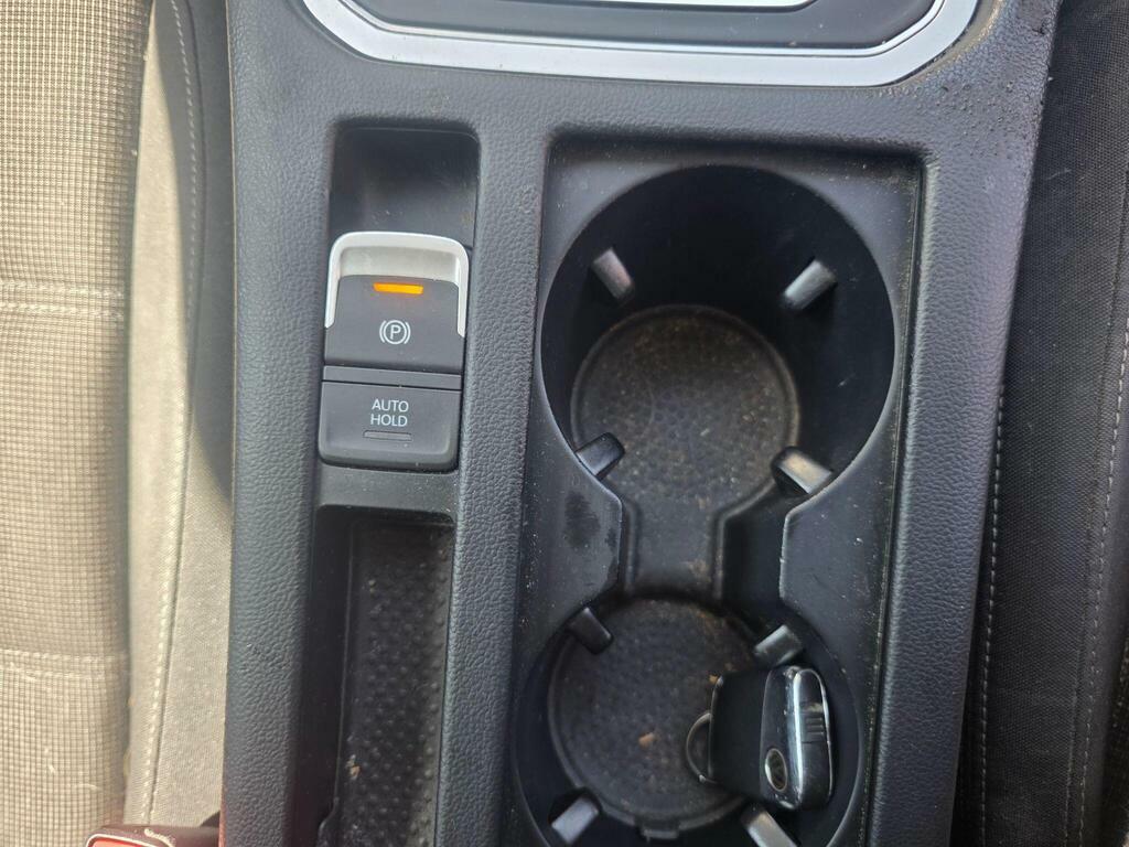 Volkswagen Passat   #30