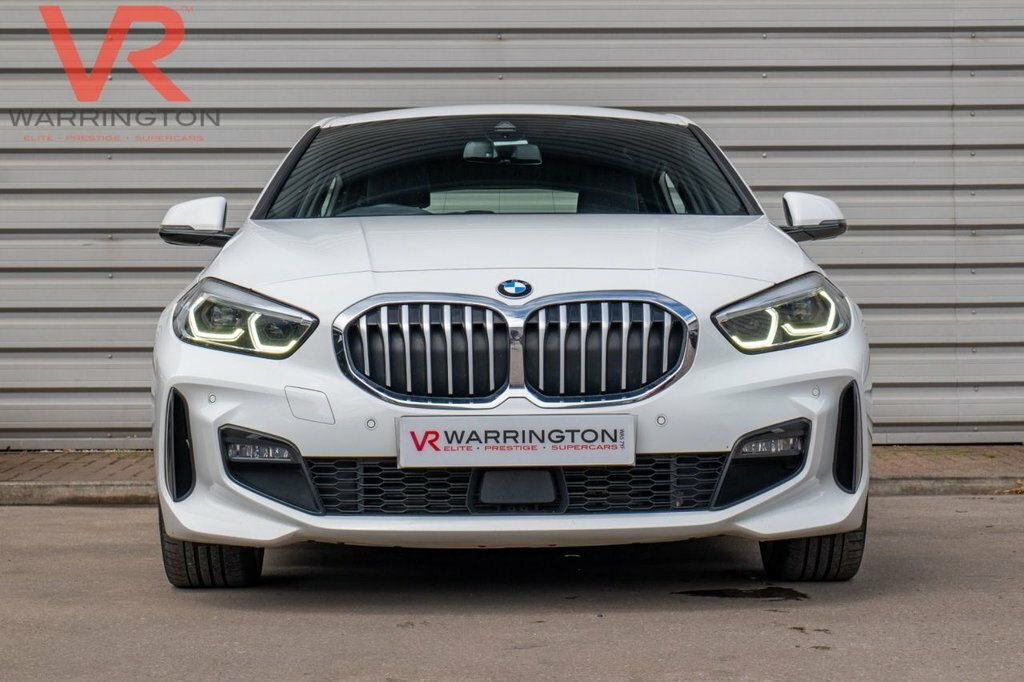 BMW 1 Series 1.5L M Sport GY22DXG White #4