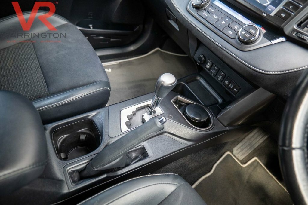 Toyota Rav 4 2.5 Vvt-i Hybrid Icon Tss Cvt Cloth 2Wd, Par Red #25