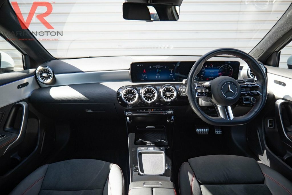 Mercedes-Benz A Class 1.3L Amg Line White #2