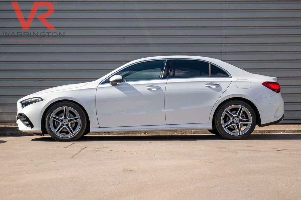 Mercedes-Benz A Class 1.3L Amg Line White #6