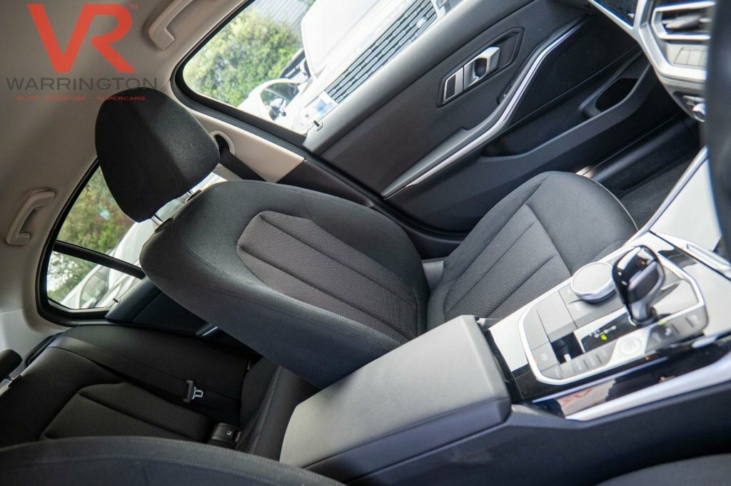 BMW 3 Series 2L Se Pro MH22KLV Grey #3
