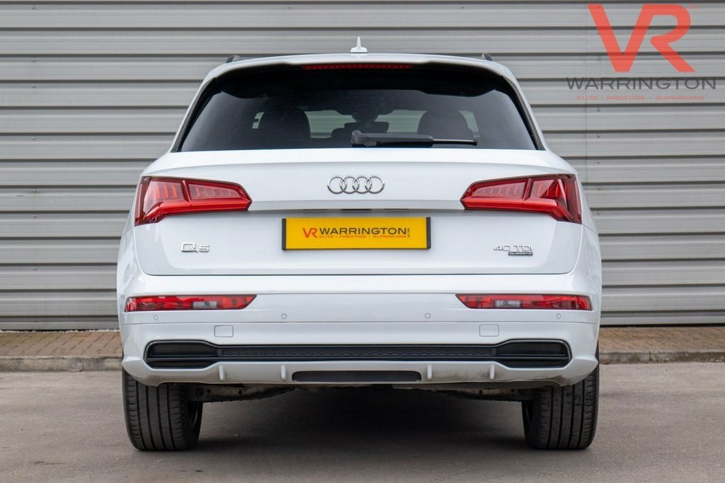 Audi Q5 2.0 Tdi Quattro S Line Plus S Tronic - Suv 5 S White #16