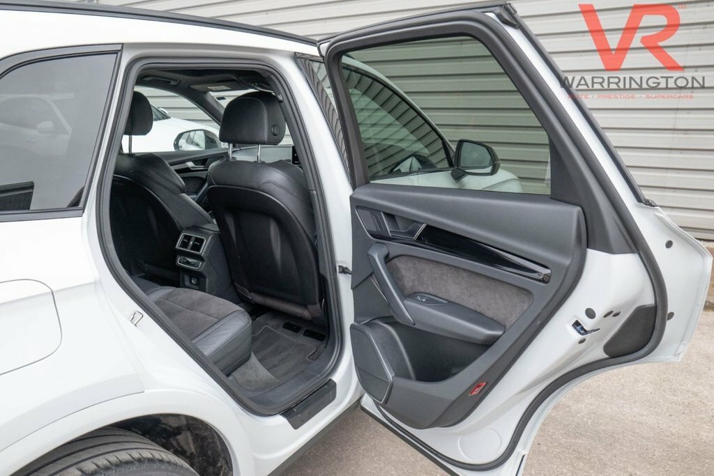 Audi Q5 2.0 Tdi Quattro S Line Plus S Tronic - Suv 5 S White #40