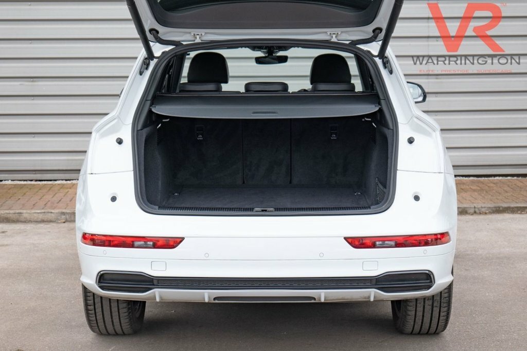 Audi Q5 2.0 Tdi Quattro S Line Plus S Tronic - Suv 5 S White #17