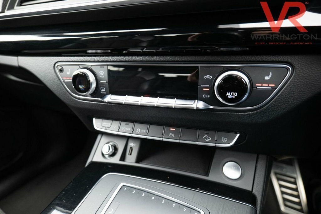 Audi Q5 2.0 Tdi Quattro S Line Plus S Tronic - Suv 5 S White #30