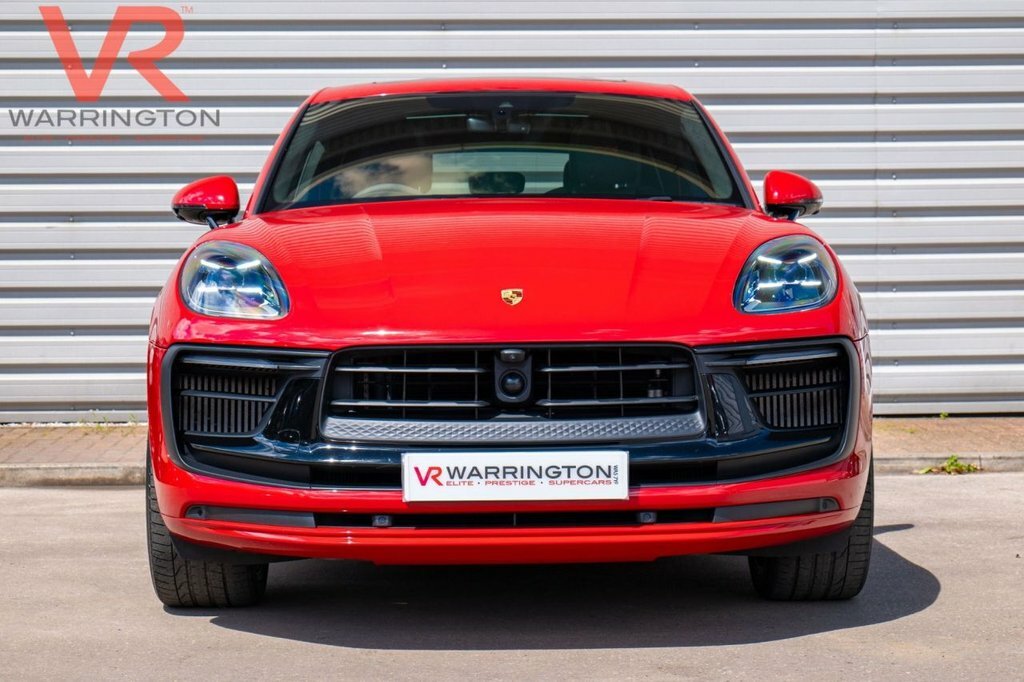 Porsche Macan 2.9L Gts Red #4