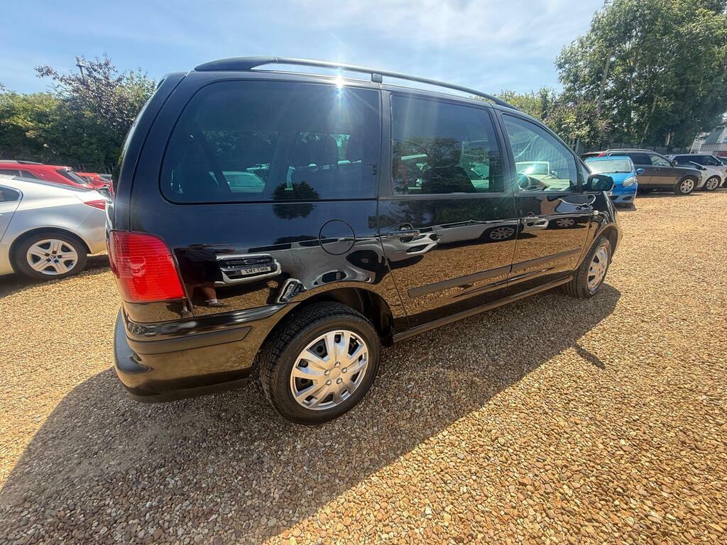 Seat Alhambra 2.0 Tdi Ecomotive Black #4