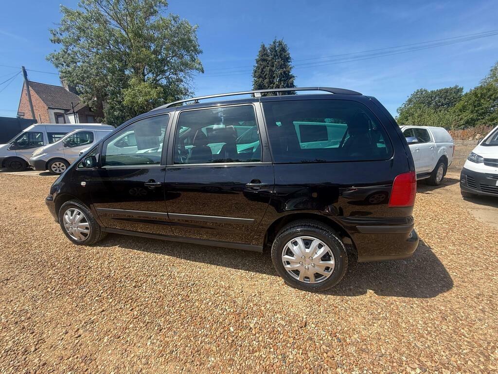 Seat Alhambra 2.0 Tdi Ecomotive Black #3