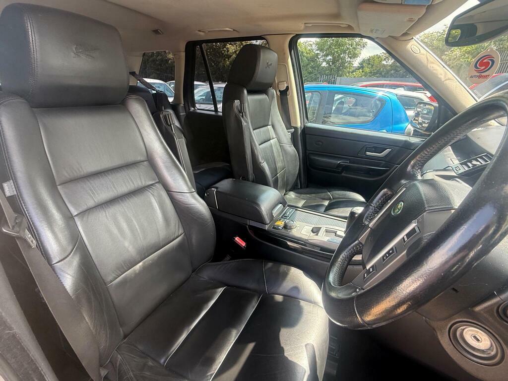 Land Rover Range Rover Sport Td V6 S Black #8