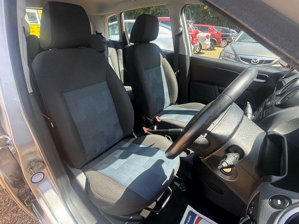 Ford Fiesta 1.25 Zetec Red #9
