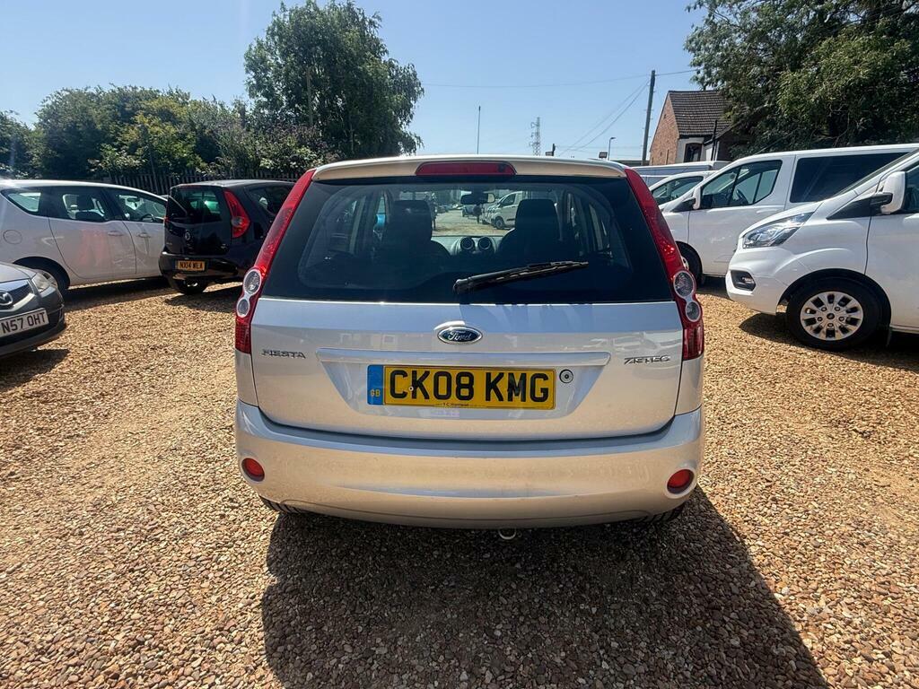 Ford Fiesta 1.25 Zetec Climate Silver #6