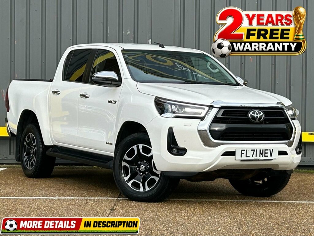 Toyota HILUX D-4d Invincible Pickup 2.4 Pickup Ma White