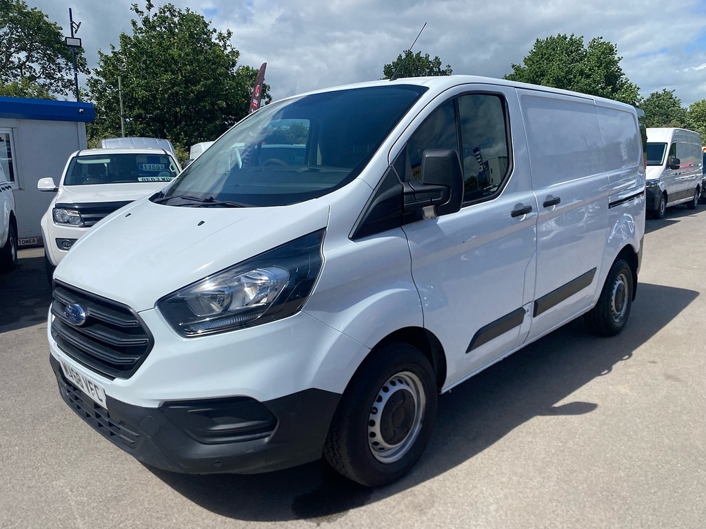 Ford Transit Custom Transit Custom 280 Ecoblue 2.0 Medium Van Manu MV68VFC White #3