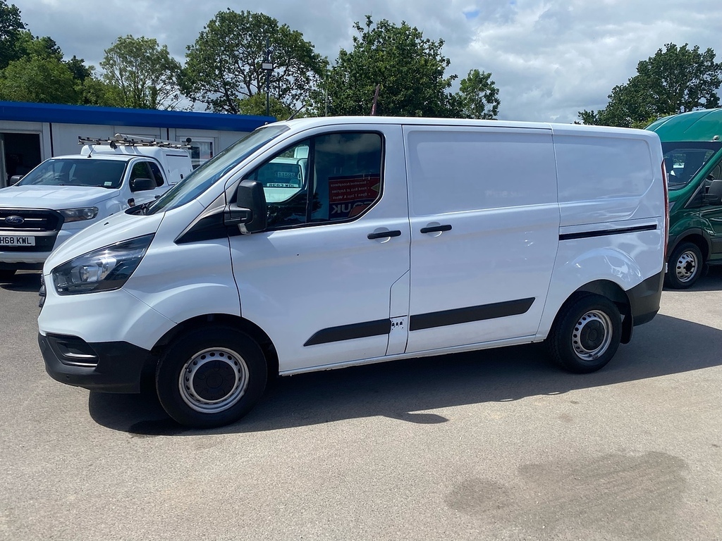Ford Transit Custom Transit Custom 280 Ecoblue 2.0 Medium Van Manu MV68VFC White #5