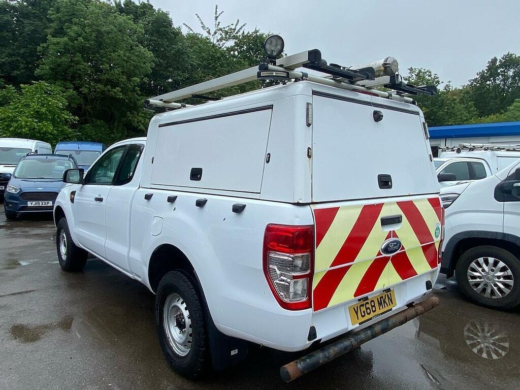 Ford Ranger 2.2 Tdci XL Pickup Double Cab 4W YG68MKN White #5