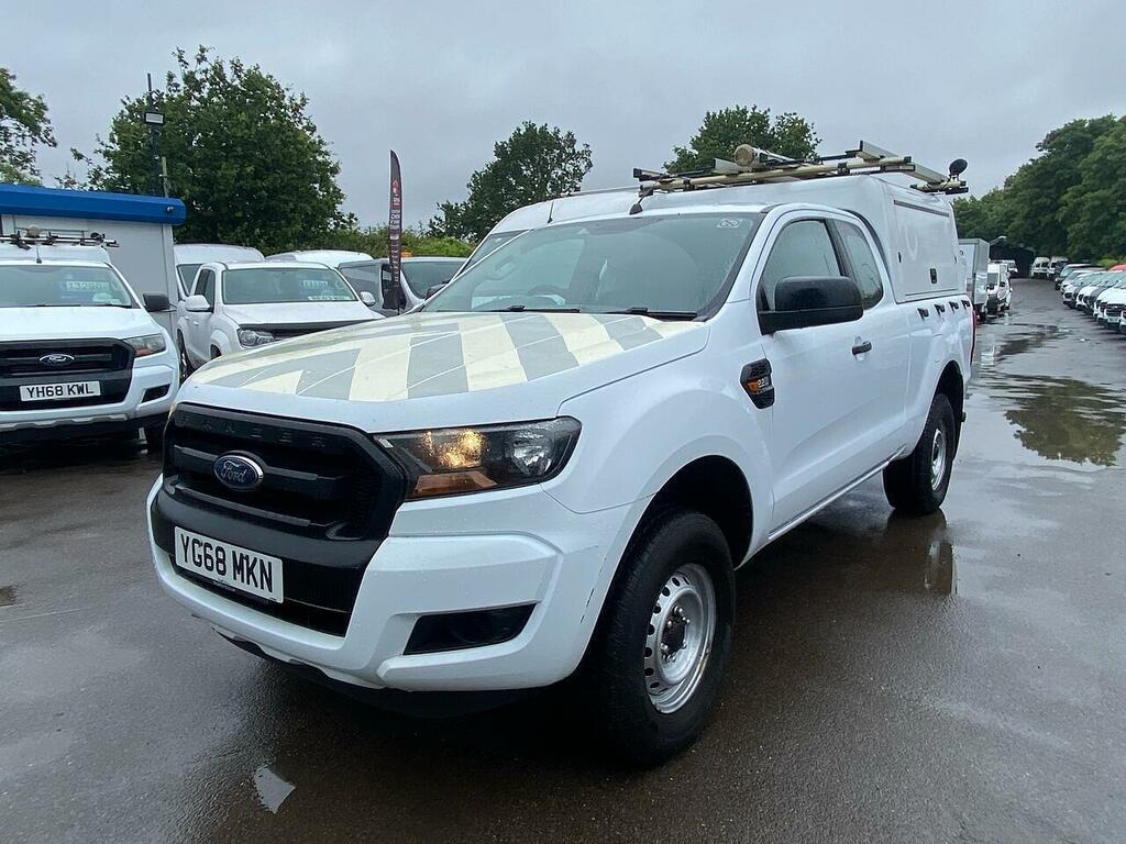 Ford Ranger 2.2 Tdci XL Pickup Double Cab 4W YG68MKN White #3