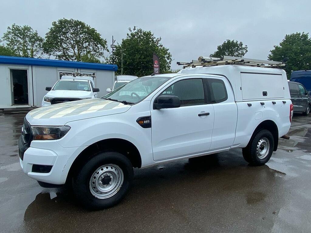 Ford Ranger 2.2 Tdci XL Pickup Double Cab 4W YG68MKN White #4