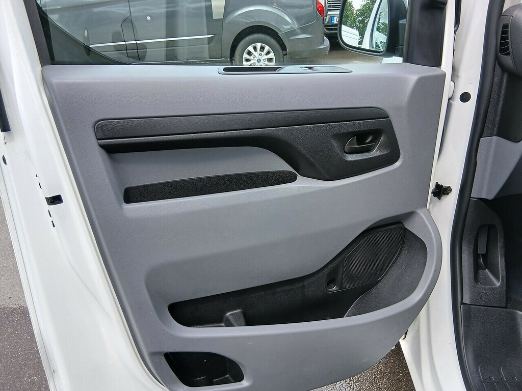 Citroen Dispatch 1.5 Bluehdi 1000 Enterprise Pro M Panel Van 6Dr Di MT71KRV White #6