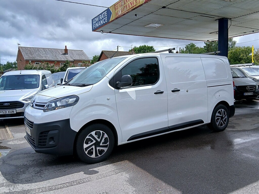 Citroen Dispatch 1.5 Bluehdi 1000 Enterprise Pro M Panel Van 6Dr Di MT71KRV White #4
