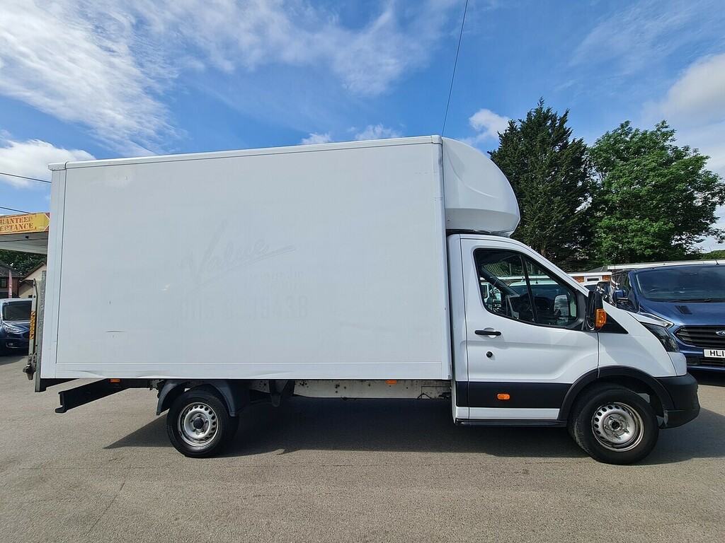 Ford Transit Custom 2.0 350 Ecoblue Hd Leader Chassis Cab M White