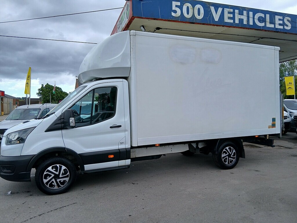 Ford Transit Custom 2.0 350 Ecoblue Hd Leader Chassis Cab M BJ21FZX White #4