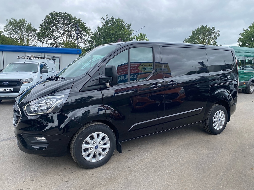 Ford Transit Custom 300 Ecoblue Limited Panel Van 2.0 DN73VTM Black #4