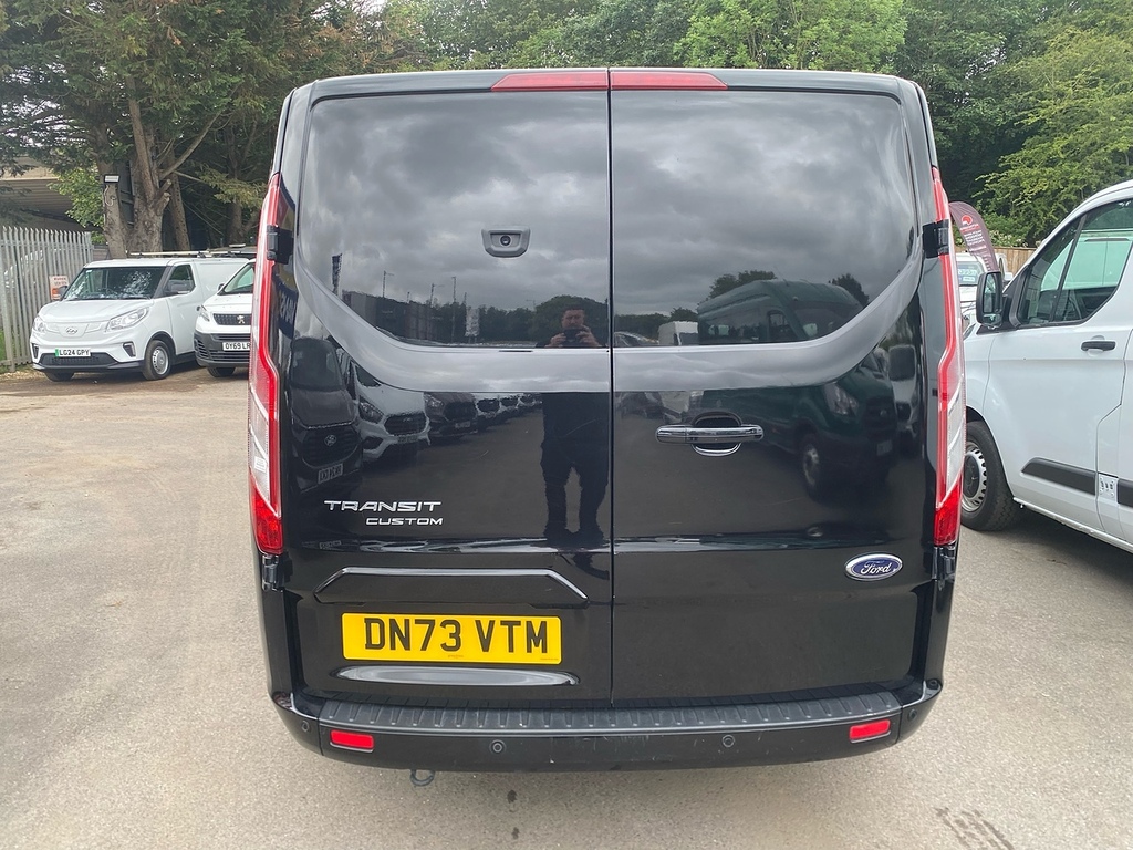 Ford Transit Custom 300 Ecoblue Limited Panel Van 2.0 DN73VTM Black #6
