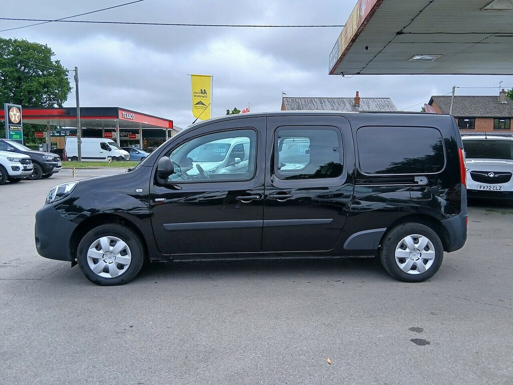 Renault Kangoo Maxi Kangoo Maxi Window Van 0.0 Black #5