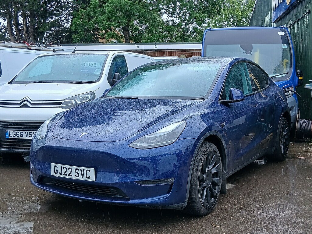 Tesla Model Y Dual Motor Long Range Suv 4Wde Blue