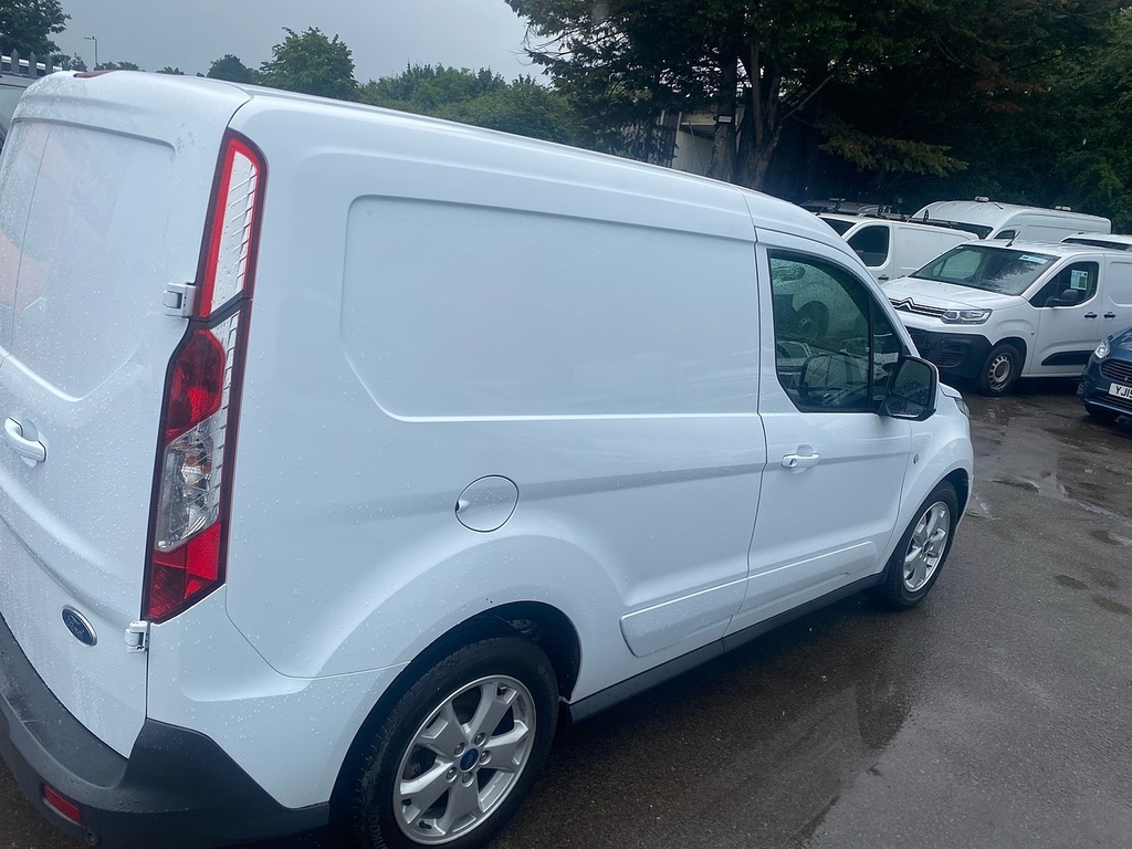Ford Transit Connect 1.5 Tdci 100Ps Trend Van With Satnav, Aircon, Came White #9