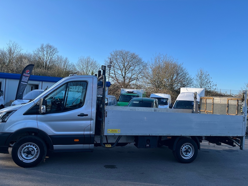 Ford Transit Custom 2.0 350 Ecoblue Hd Leader Chassis Cab M WV72TEY Silver #3