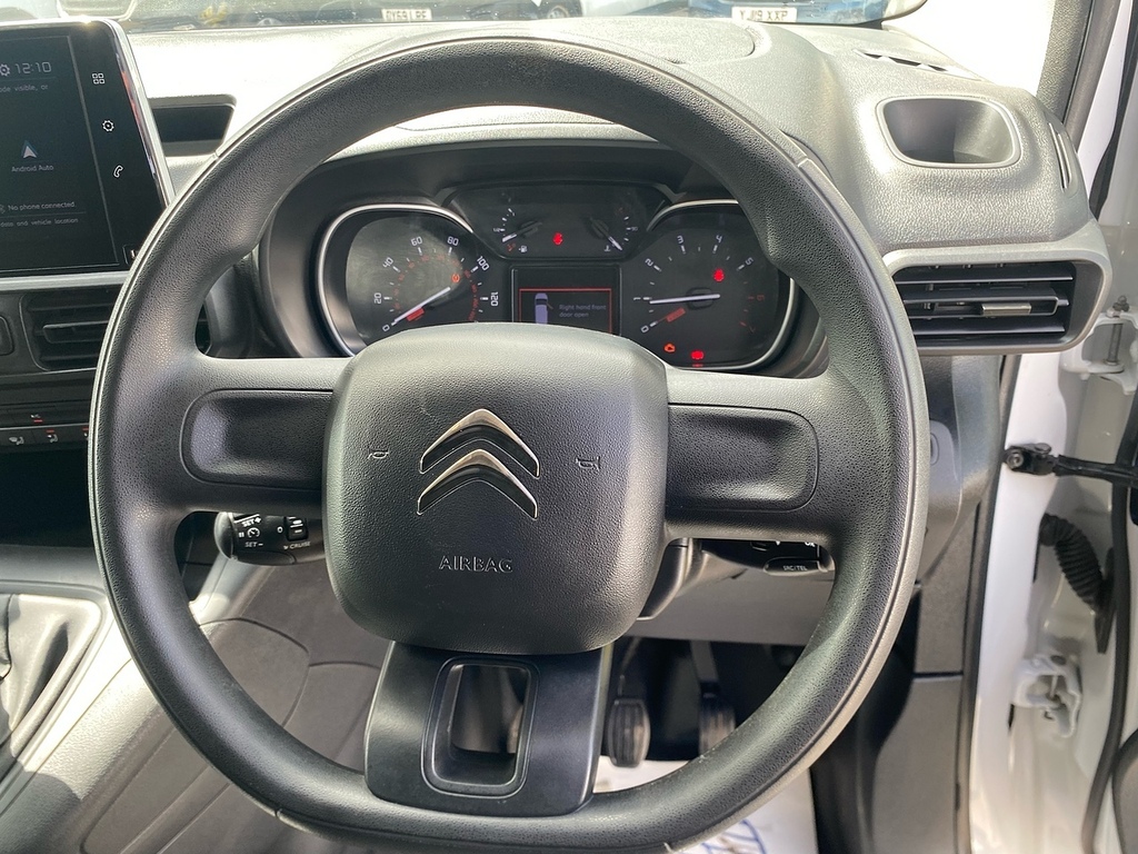 Citroen Berlingo Mpv White #15
