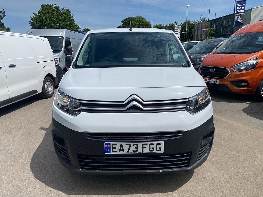 Citroen Berlingo Bluehdi 1000 Enterprise Edition M White #2